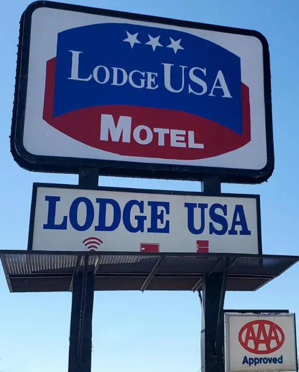 Lodge USA Motel 10