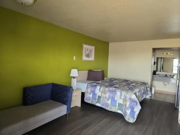 Lodge USA Motel 6